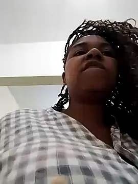 Ella lima online show from 05/14/26, 11:06