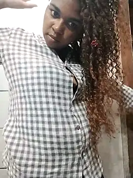 Ella lima online show from 05/17/26, 12:23