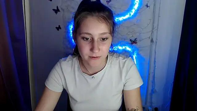 Milka kamila online show from 09/10/25, 11:54