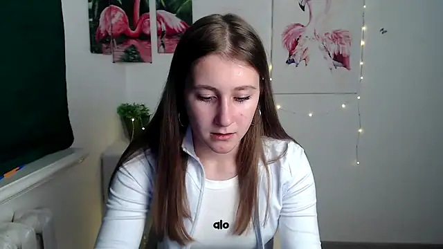 Milka kamila online show from 09/30/25, 11:48