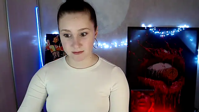 Milka kamila online show from 04/22/26, 12:18