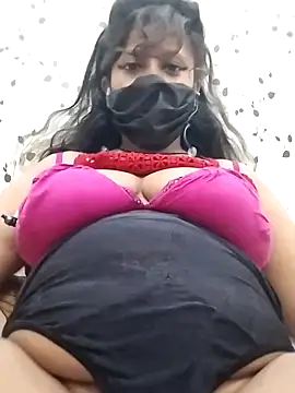 aliyaa9900 online show from 09/22/25, 07:38