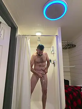 Longdongsilver 323 online show from 11/08/25, 01:50