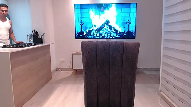 Snapshot of Auron_Demon01 chatting on 09/26/25, 01:31 Auron Demon01 online show from 09/26/25, 01:31