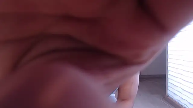 Snapshot of Auron_Demon01 chatting on 10/01/25, 02:34 Auron Demon01 online show from 10/01/25, 02:34