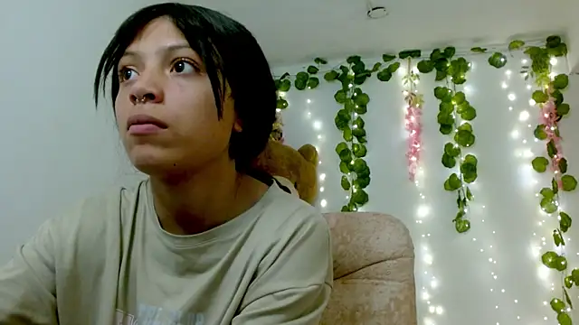 EIVIY1609 online show from 11/12/25, 02:28