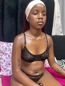 Littlebunny33 online show from 04/23/26, 08:11