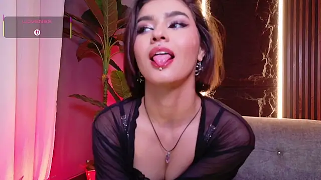 Snapshot of La_Diabla_111_ chatting on 10/09/25, 08:18 La Diabla 111 online show from 10/09/25, 08:18