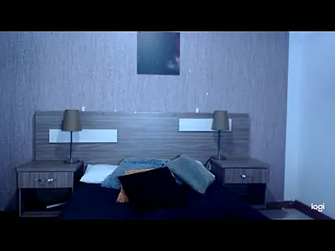 Snapshot of eriikjoness chatting on 09/23/25, 01:25 eriikjoness online show from 09/23/25, 01:25