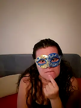 Snapshot of PerleRaree chatting on 05/05/26, 12:57 PerleRaree online show from 05/05/26, 12:57