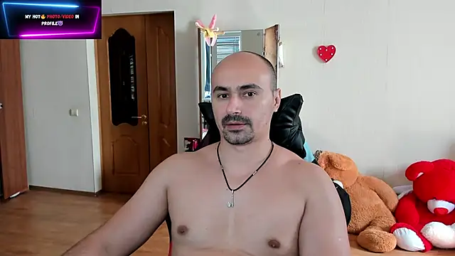 Snapshot of Gri_SH chatting on 09/13/25, 10:37 Gri SH online show from 09/13/25, 10:37