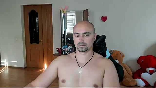 Snapshot of Gri_SH chatting on 09/16/25, 01:01 Gri SH online show from 09/16/25, 01:01