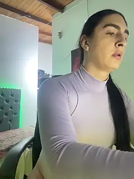 lola diez online show from 04/24/26, 11:40