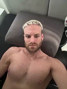 TheKevinboy online show from 04/20/26, 04:10