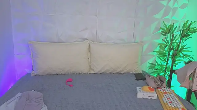 1Anya online show from 12/20/25, 07:54