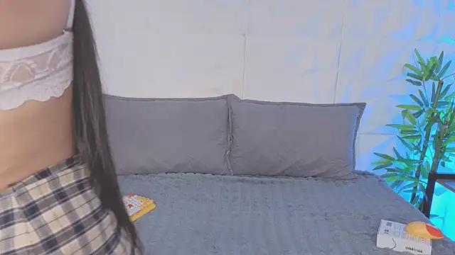 1Anya online show from 12/22/25, 07:22