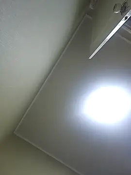 sklkeee05 online show from 09/24/25, 11:52