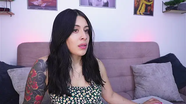 Snapshot of SophiieCumsx chatting on 06/27/26, 09:09 SophiieCumsx online show from 06/27/26, 09:09