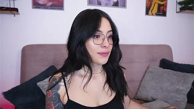 Snapshot of SophiieCumsx chatting on 07/17/26, 04:19 SophiieCumsx online show from 07/17/26, 04:19
