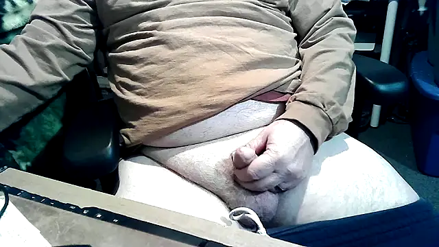 georgew62 online show from 11/28/25, 04:48