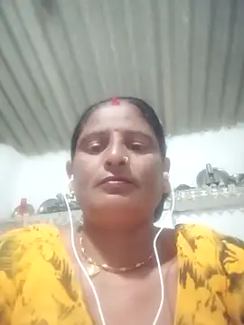 Snapshot of Mamta_cut25A chatting on 09/17/25, 09:49 Mamta cut25A online show from 09/17/25, 09:49