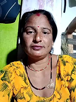 Snapshot of Mamta_cut25A chatting on 09/28/25, 10:15 Mamta cut25A online show from 09/28/25, 10:15