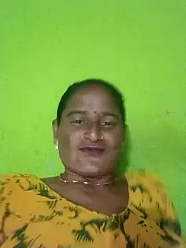 Snapshot of Mamta_cut25A chatting on 10/13/25, 04:23 Mamta cut25A online show from 10/13/25, 04:23