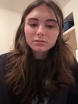 SophiiaStarr online show from 12/04/25, 06:27