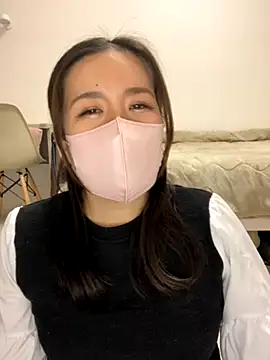 NATSUMI00 online show from 12/05/25, 03:30