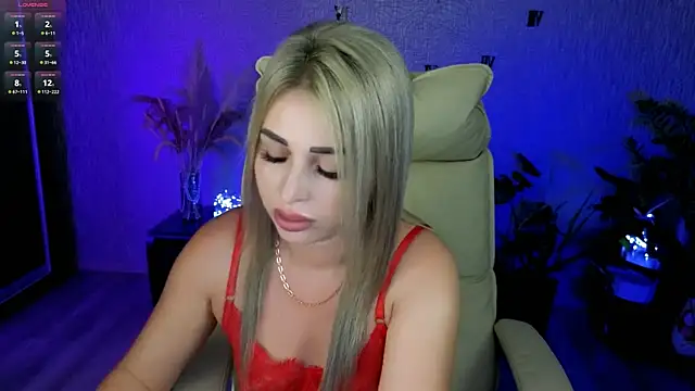 NikkiiStill online show from 07/16/26, 12:49