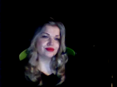 Snapshot of Nayvessa chatting on 11/01/25, 05:37 Nayvessa online show from 11/01/25, 05:37