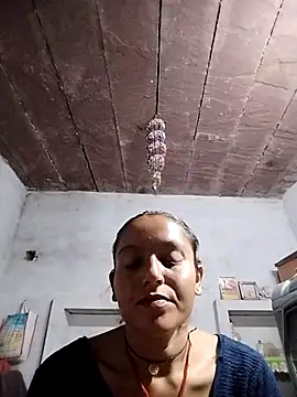 Sonam shinde online show from 09/30/25, 04:45