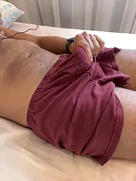 Hiuwee online show from 10/04/25, 12:14