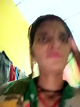 Snapshot of Punam_jindal chatting on 09/12/25, 03:34 Punam jindal online show from 09/12/25, 03:34