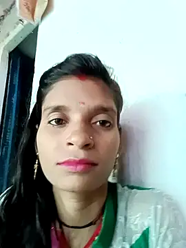 Snapshot of Punam_jindal chatting on 09/22/25, 02:46 Punam jindal online show from 09/22/25, 02:46