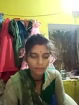 Snapshot of Punam_jindal chatting on 09/22/25, 03:03 Punam jindal online show from 09/22/25, 03:03