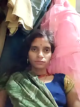 Snapshot of Punam_jindal chatting on 09/30/25, 03:06 Punam jindal online show from 09/30/25, 03:06