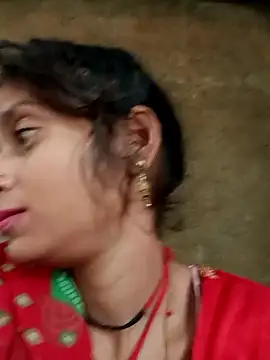 Snapshot of Punam_jindal chatting on 10/02/25, 03:24 Punam jindal online show from 10/02/25, 03:24