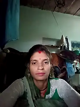 Snapshot of Punam_jindal chatting on 10/09/25, 12:14 Punam jindal online show from 10/09/25, 12:14