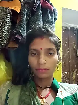 Snapshot of Punam_jindal chatting on 10/12/25, 02:54 Punam jindal online show from 10/12/25, 02:54