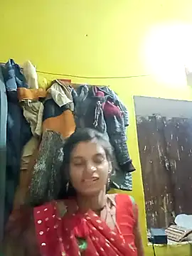 Snapshot of Punam_jindal chatting on 10/12/25, 03:33 Punam jindal online show from 10/12/25, 03:33