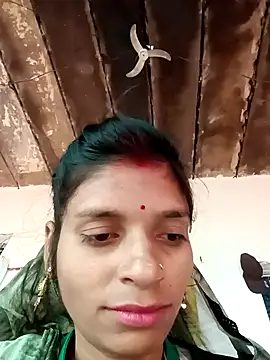 Snapshot of Punam_jindal chatting on 10/23/25, 04:01 Punam jindal online show from 10/23/25, 04:01