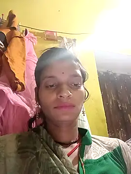 Snapshot of Punam_jindal chatting on 11/02/25, 12:24 Punam jindal online show from 11/02/25, 12:24