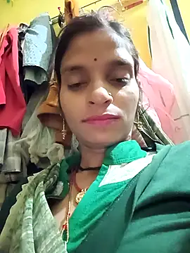 Snapshot of Punam_jindal chatting on 11/05/25, 04:07 Punam jindal online show from 11/05/25, 04:07