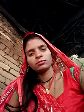 Snapshot of Punam_jindal chatting on 11/07/25, 04:23 Punam jindal online show from 11/07/25, 04:23