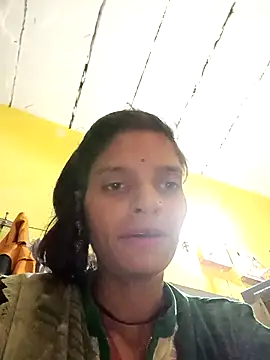 Snapshot of Punam_jindal chatting on 11/08/25, 04:34 Punam jindal online show from 11/08/25, 04:34