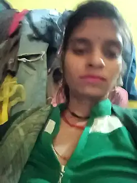 Snapshot of Punam_jindal chatting on 11/28/25, 02:47 Punam jindal online show from 11/28/25, 02:47