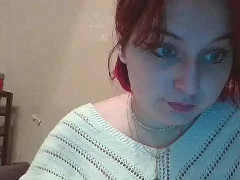 Snapshot of Aynii chatting on 11/02/25, 07:05 Aynii online show from 11/02/25, 07:05