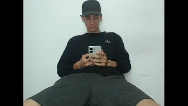 sam hottt online show from 10/20/25, 06:19