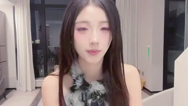 ZhaoZhao-ZM online show from 11/01/25, 11:56